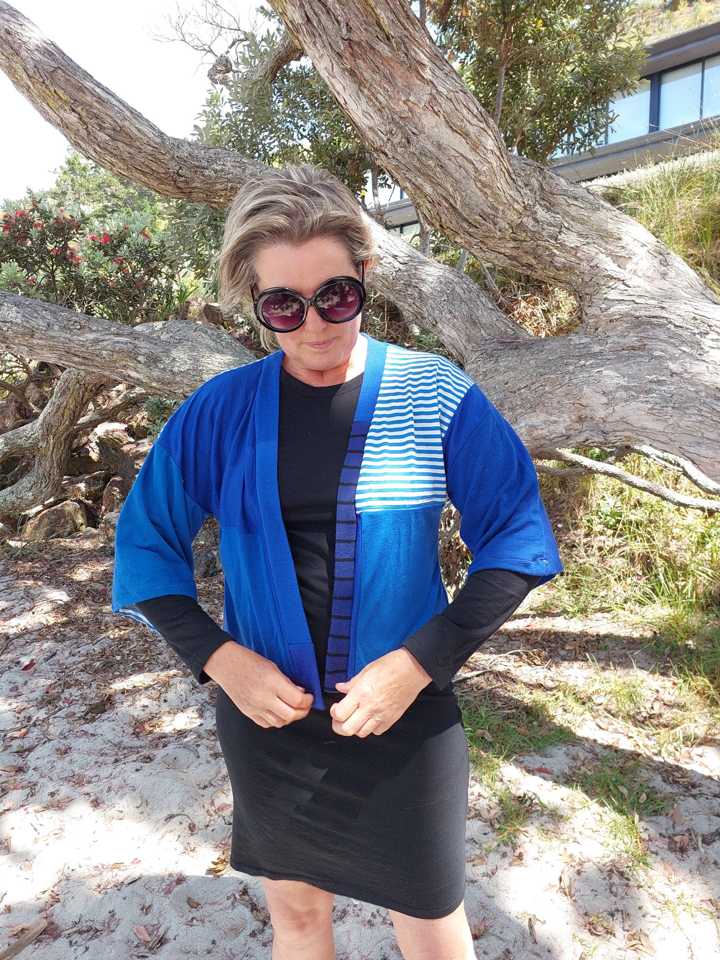 Merino Wool Short Kimono Royal blue