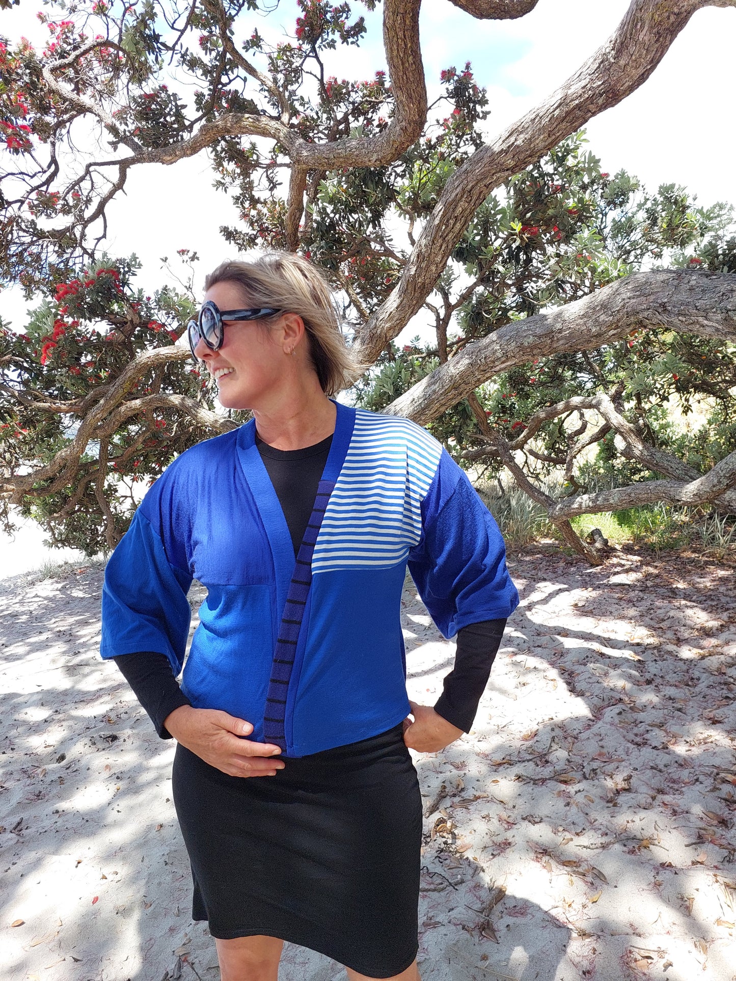 Merino Wool Short Kimono Royal blue