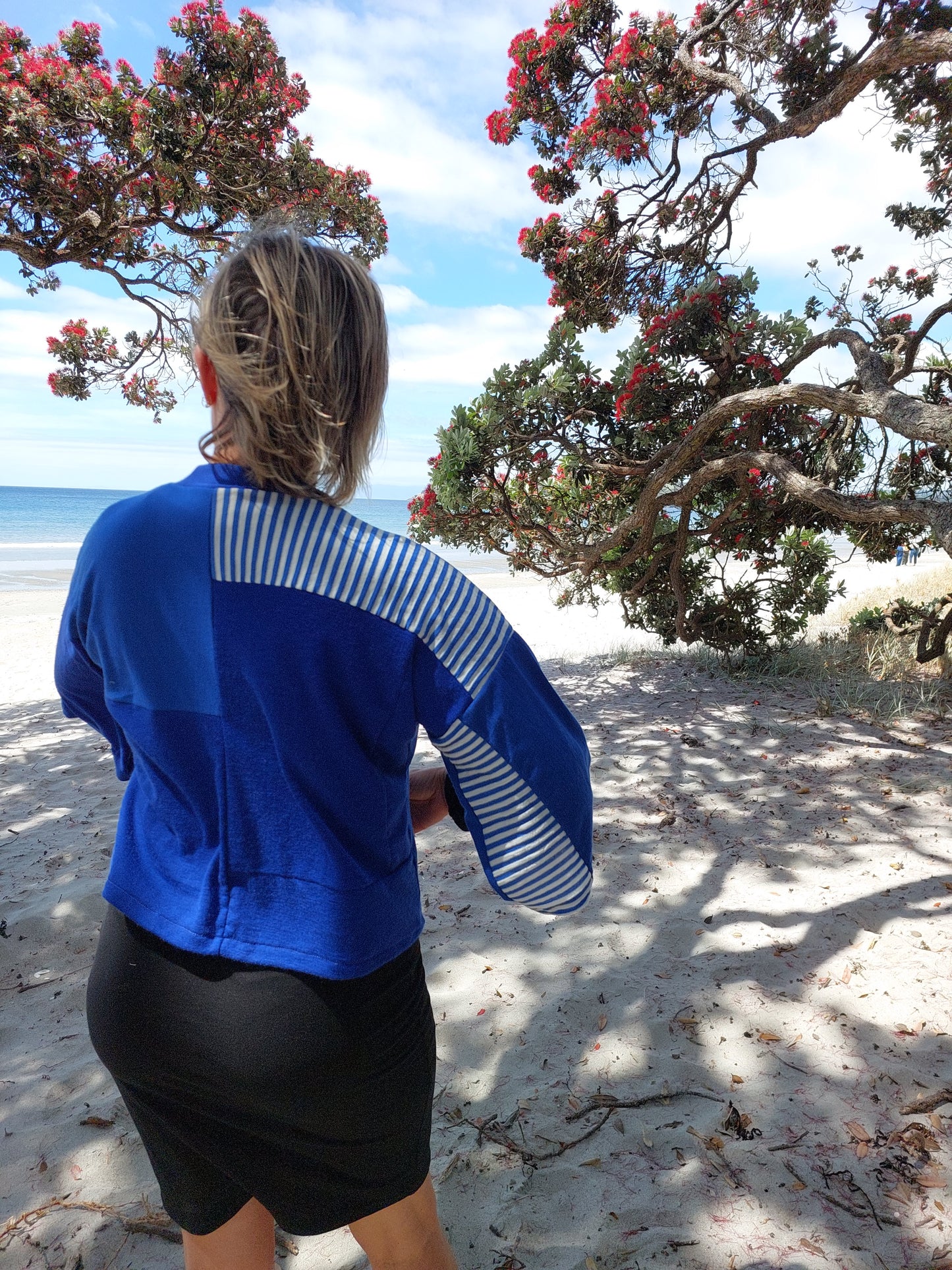 Merino Wool Short Kimono Royal blue