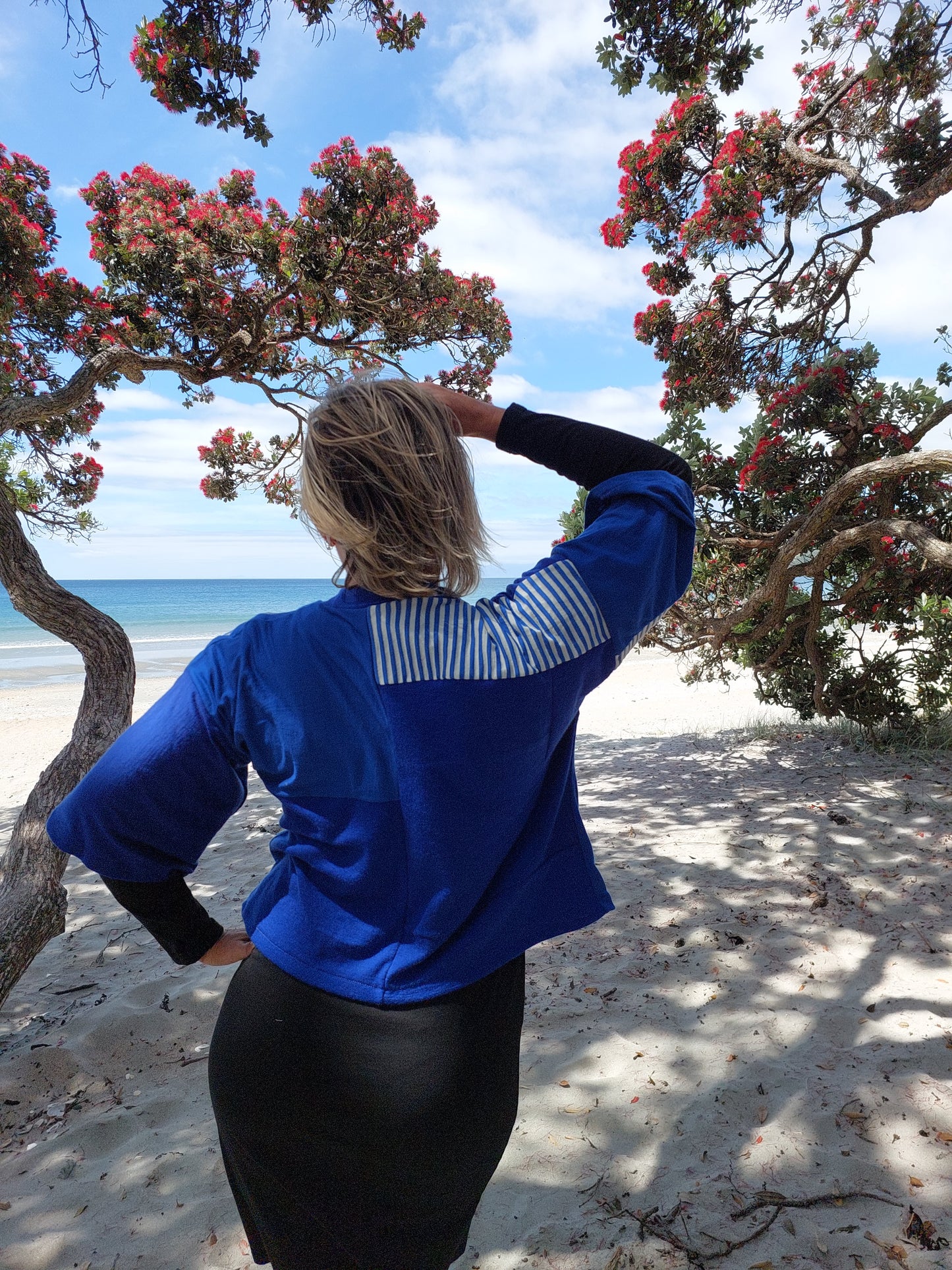 Merino Wool Short Kimono Royal blue