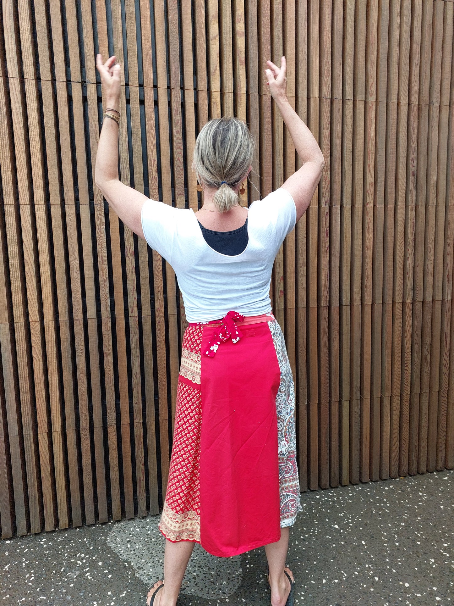 LONG wrap skirt red and batik