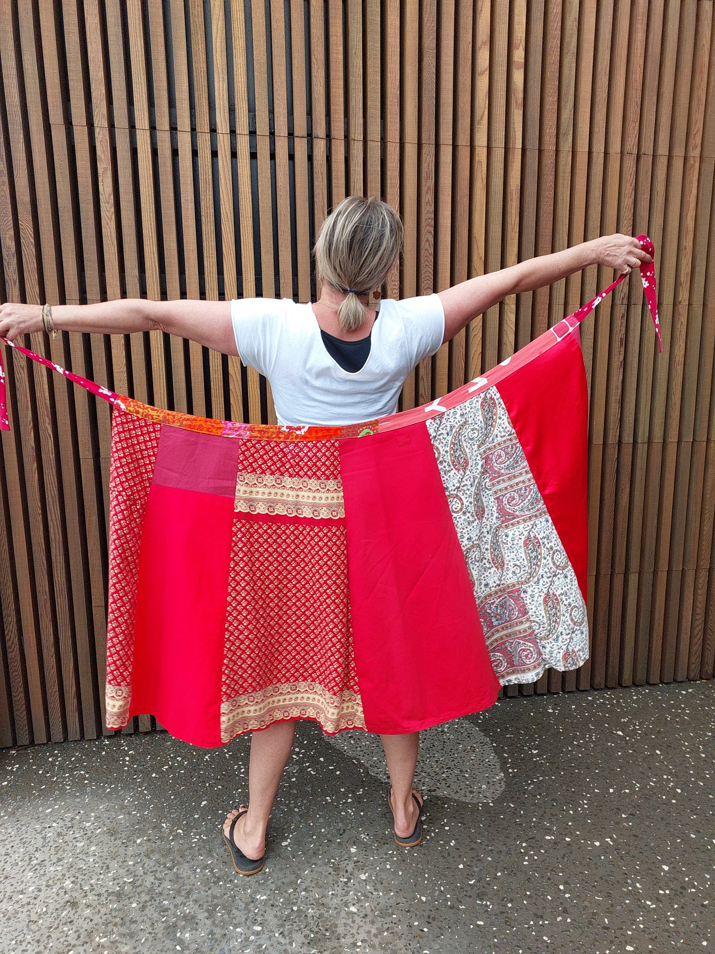 LONG wrap skirt red and batik