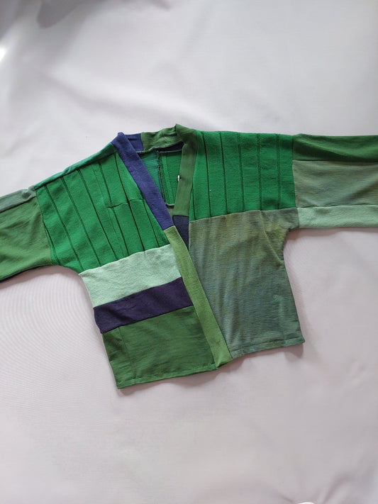 Upcycled Merino Wool Short Kimono in navy & green