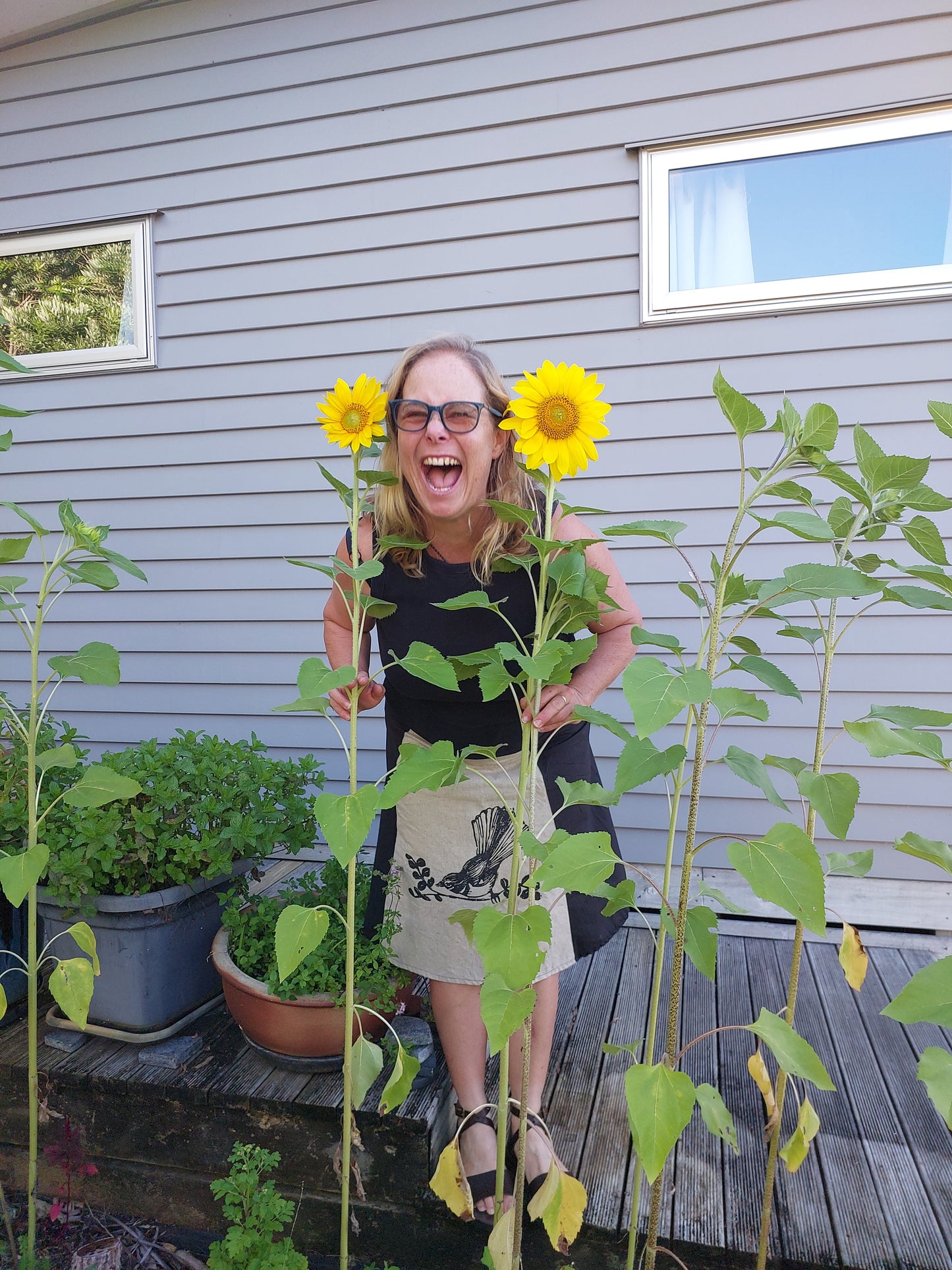 Upcycled denim fantail print skirt